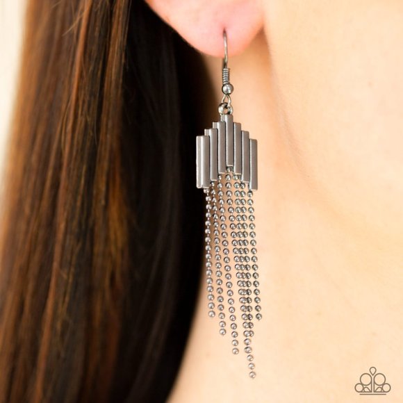 paparazzi Jewelry - NWT Radically Retro gunmetal black fishhook back earrings